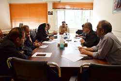 برگزاری کمیته مدیریت پسماند مراکز  بهداشتی درمانی در معاونت بهداشت